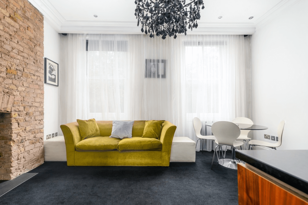 Living room of an apartment in Plimlico