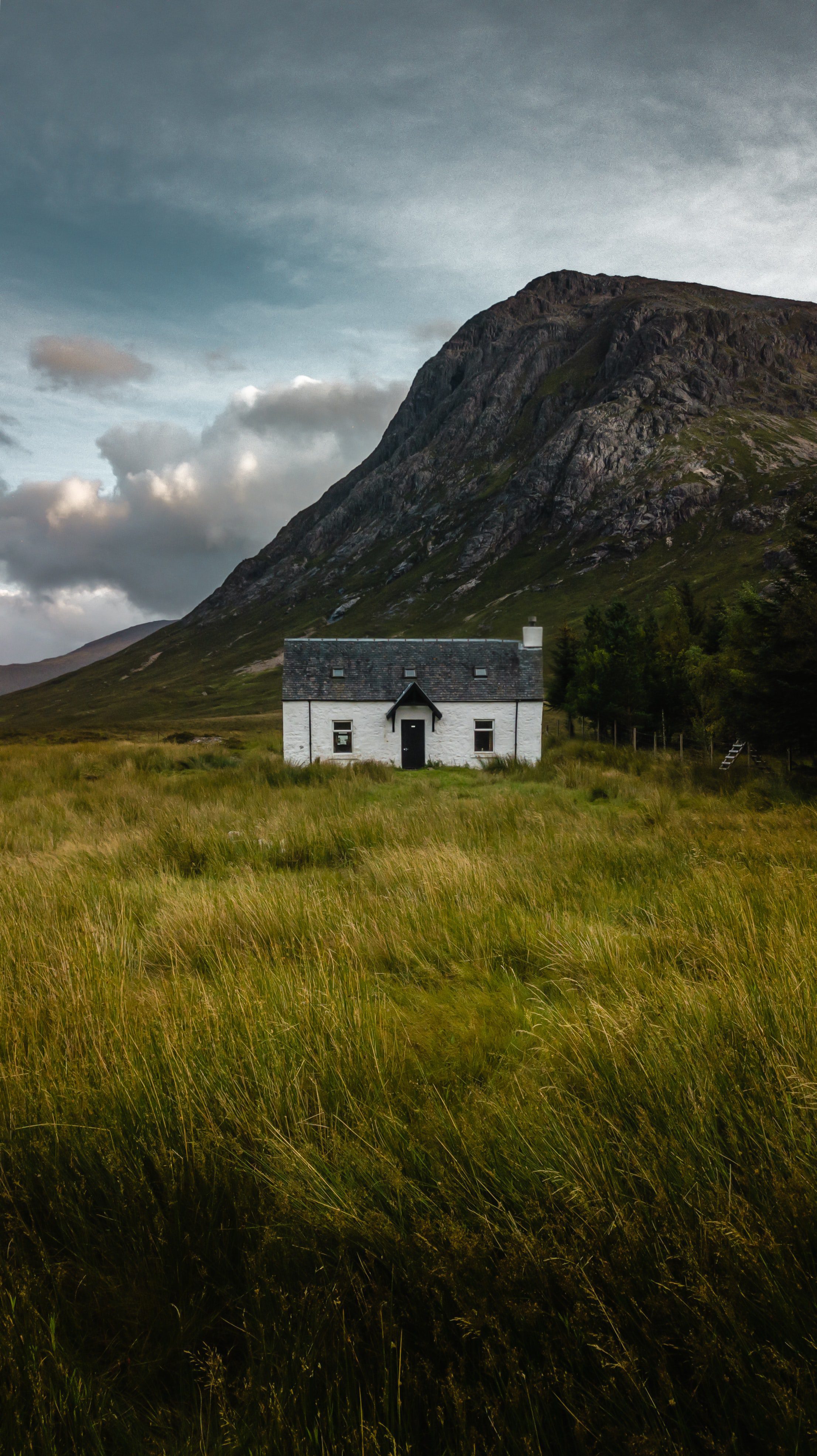 small house isolated in the Scottish countryside