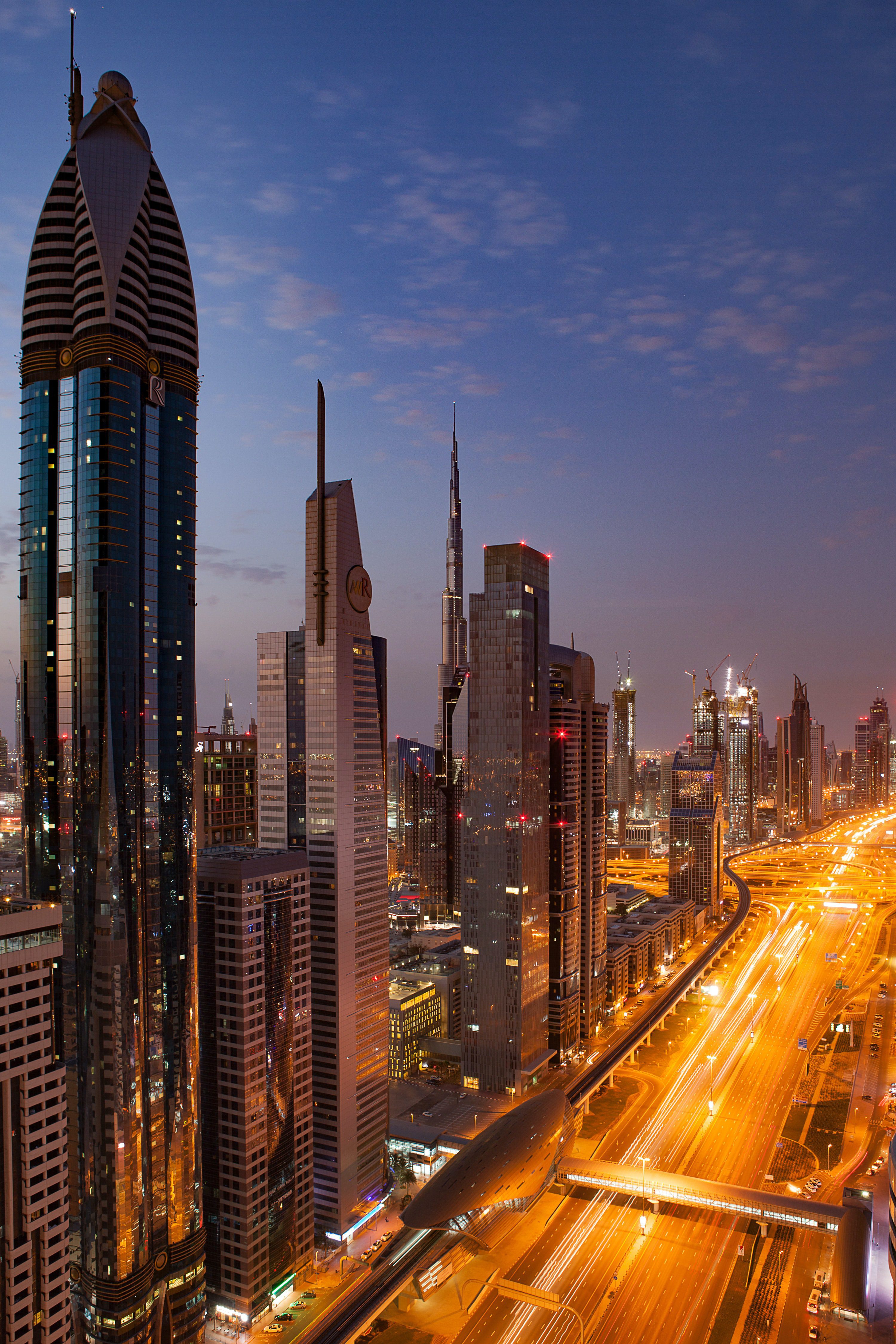 dubai city by night